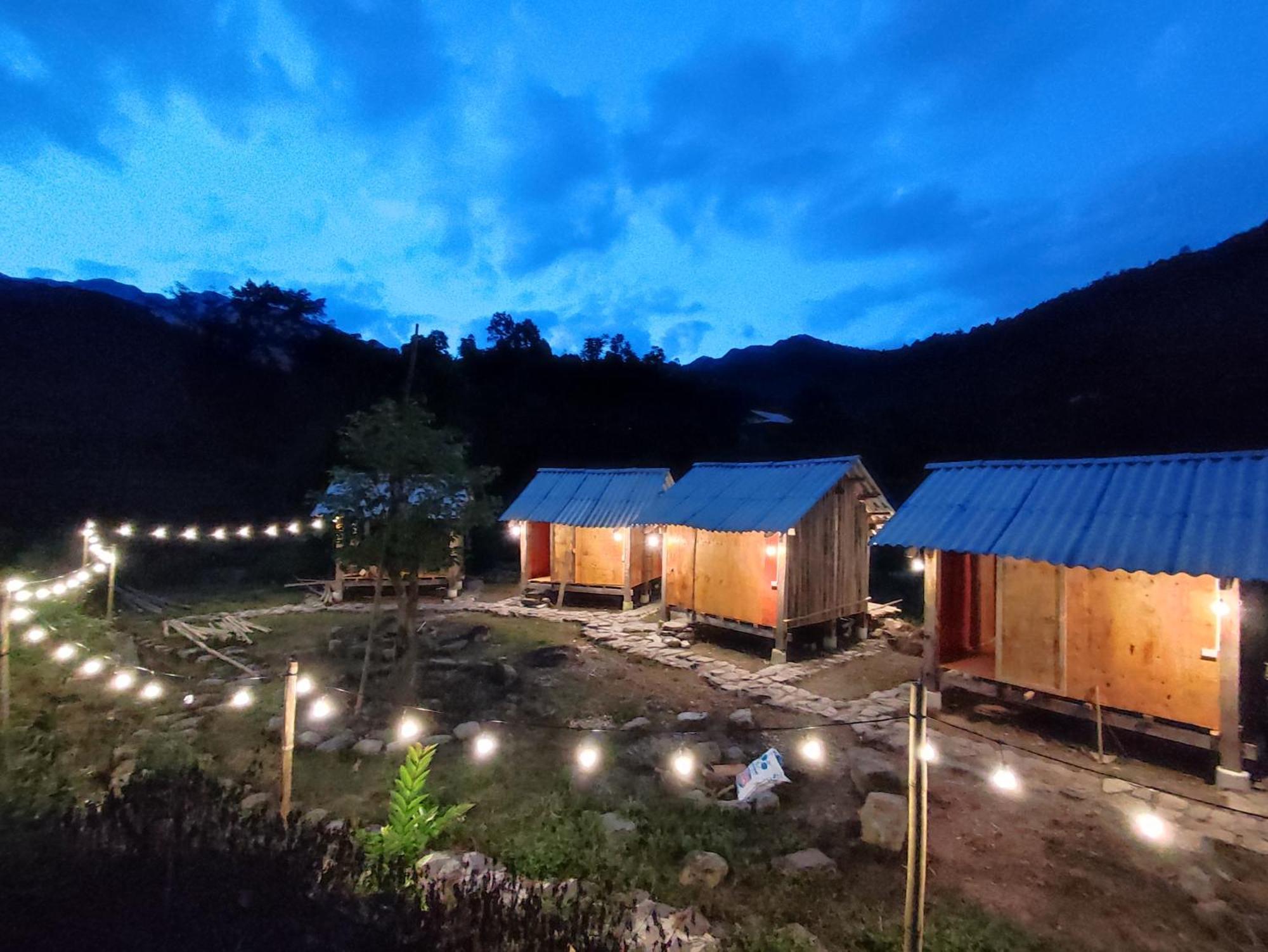 Lung Muoi Homestay Na Giao Exterior photo