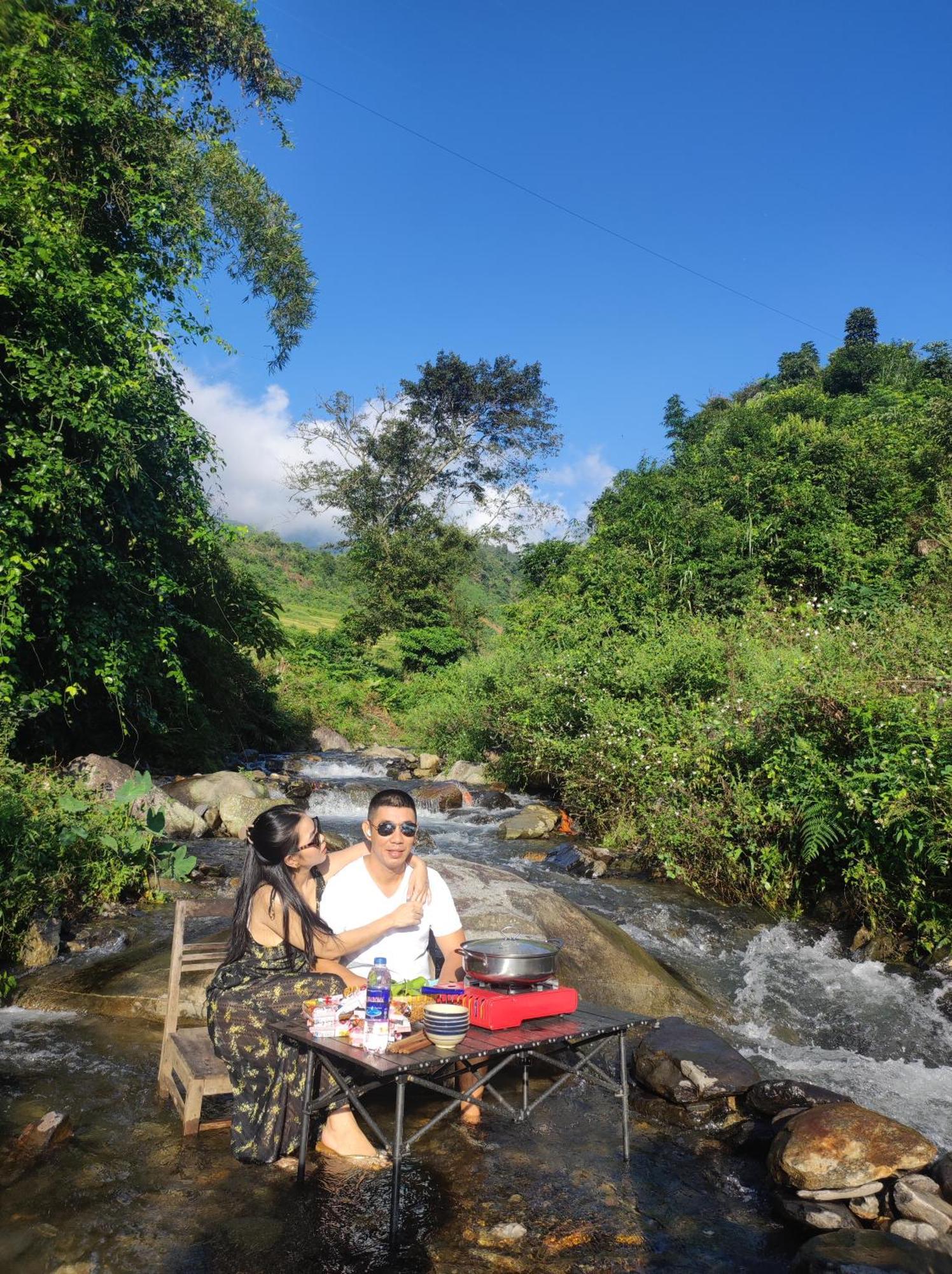 Lung Muoi Homestay Na Giao Exterior photo