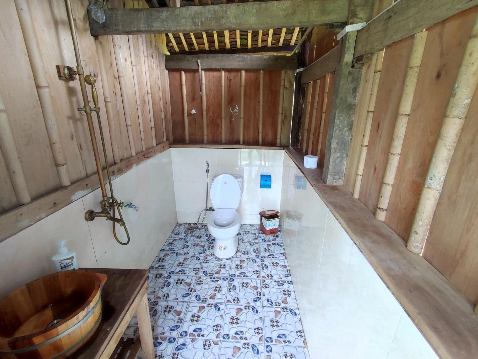 Lung Muoi Homestay Na Giao Exterior photo