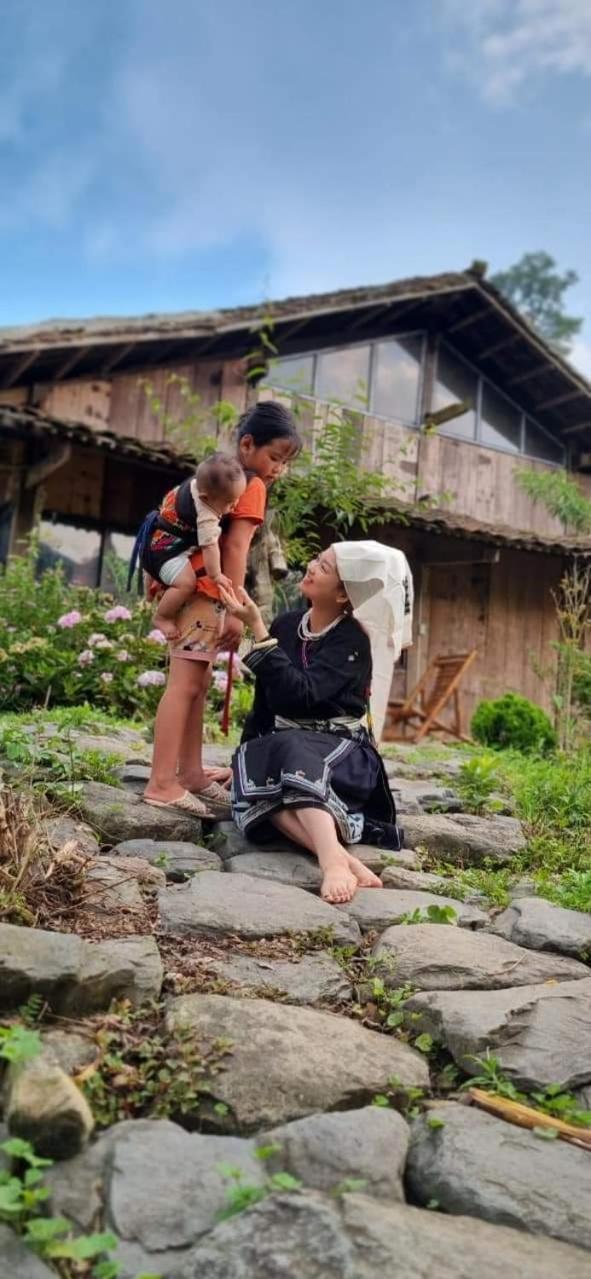 Lung Muoi Homestay Na Giao Exterior photo